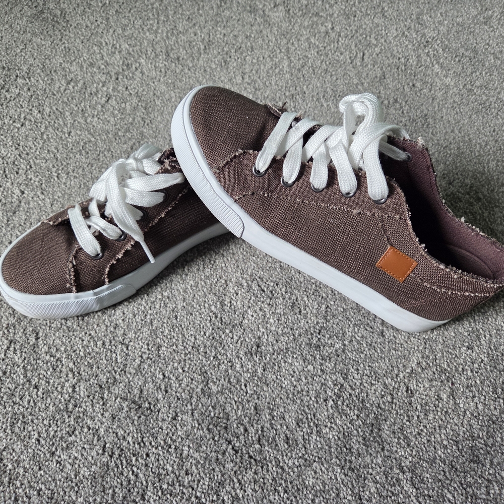 Brown Canvas Sneakers with White Laces